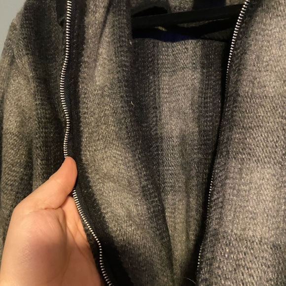 Vintage Wool Plaid Cropped Zip Up - Picture 3 of 4